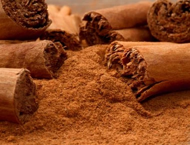 5 σημαντικοί λόγοι για να προσθέσεις την κανέλα στον καφέ σου κάθε πρωί…